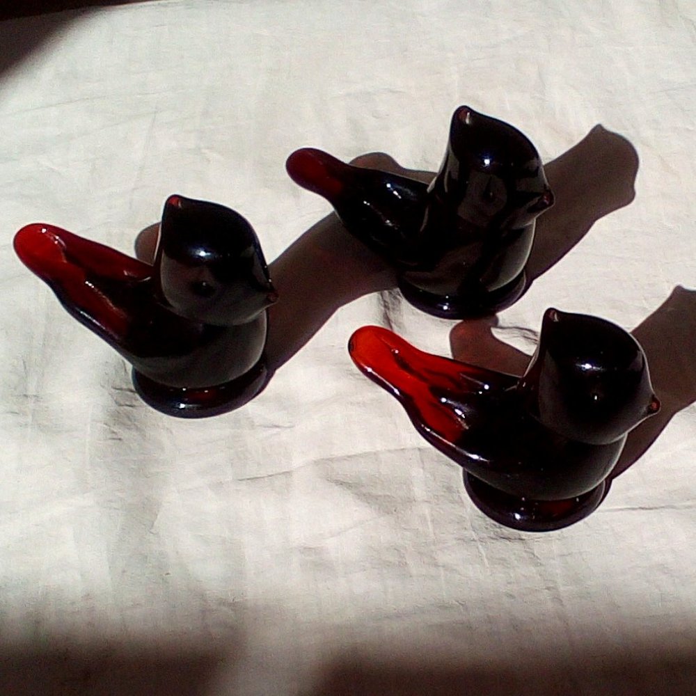 (3) Maroon Glass Songbird Figurines:    Arkansas.  Vintage.  Retro